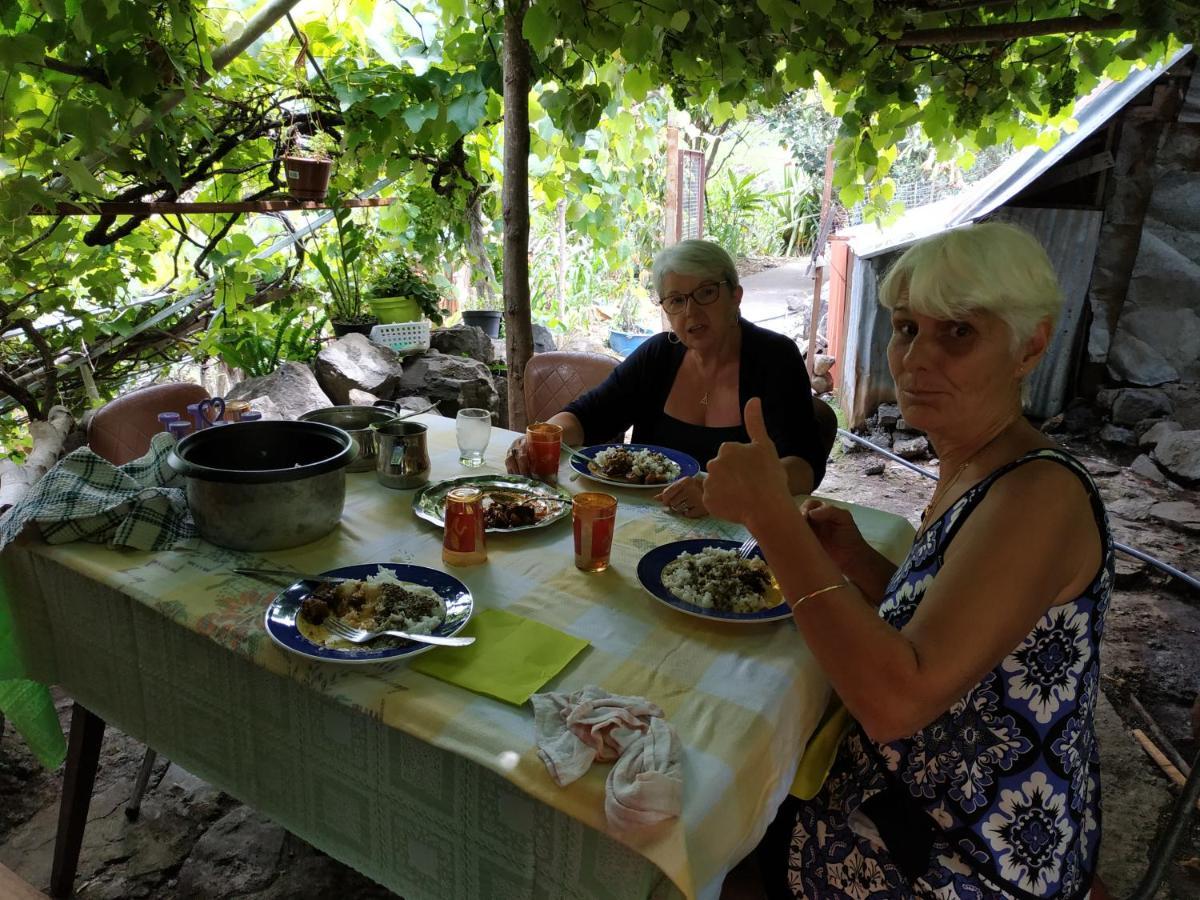 Ker L'Ilet Bed and Breakfast Cilaos Exteriör bild