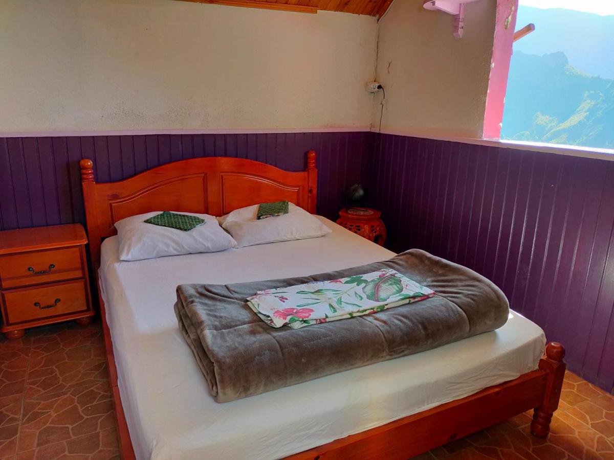 Ker L'Ilet Bed and Breakfast Cilaos Exteriör bild